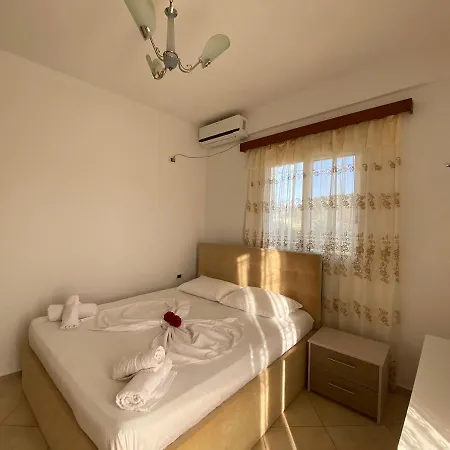 Krenar Voda * Ksamil