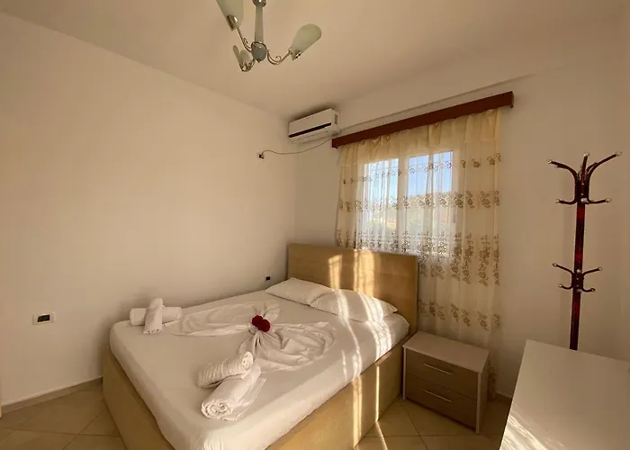 Krenar Voda * Ksamil